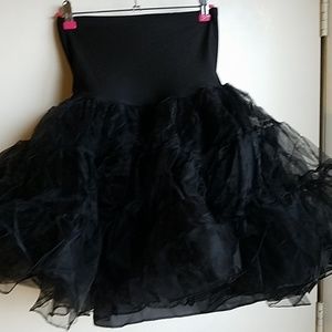 2 black petticoats PinUp/Rockabilly/Halloween